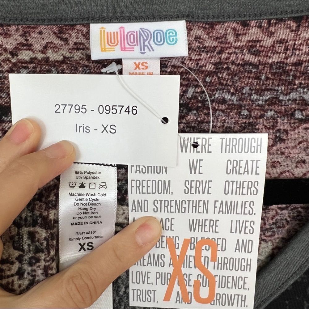 Lularoe Iris Top - Size XS - Picture 3 of 4